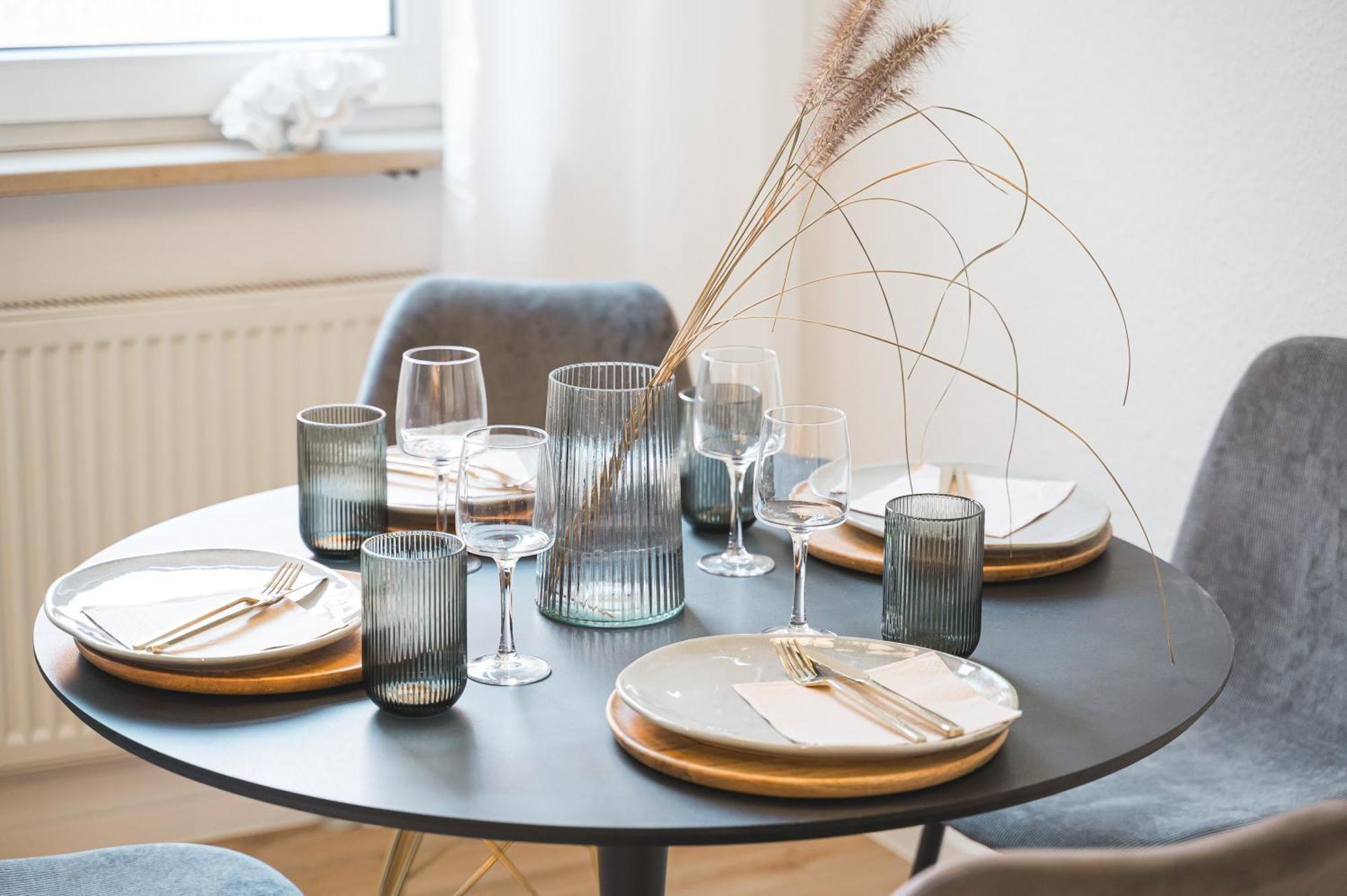 Helle Zentrumsnahe Familienfreundliche Ferienwohnung Fellbach Exteriör bild