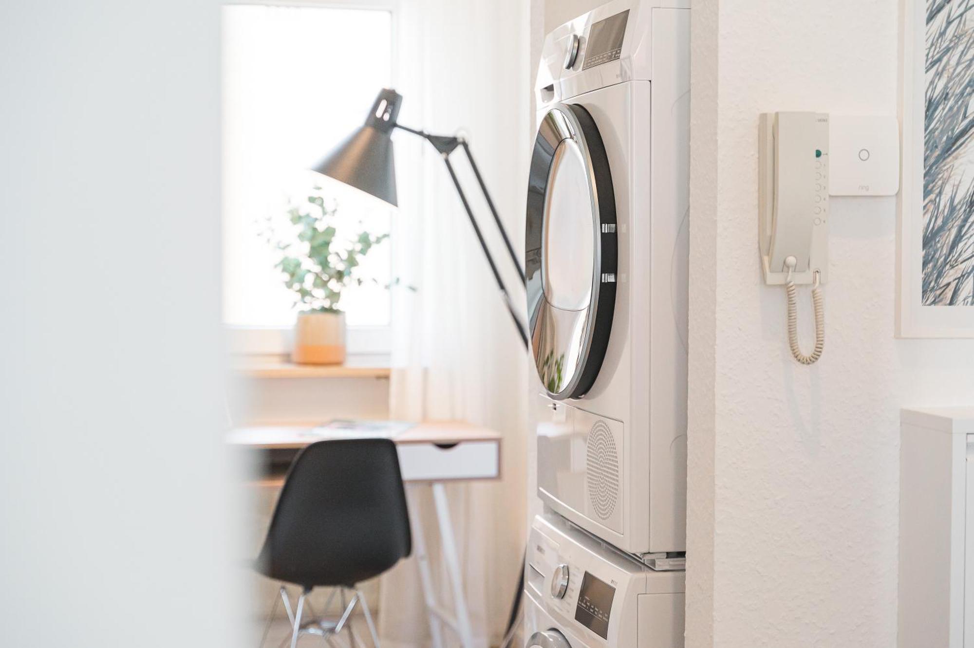 Helle Zentrumsnahe Familienfreundliche Ferienwohnung Fellbach Exteriör bild